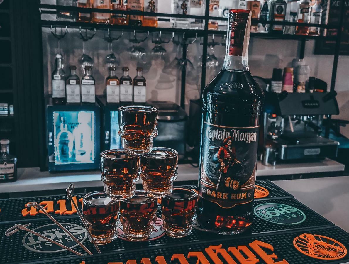 Syndicate, Готельно-Розважальний Комплекс Čerkasy Esterno foto